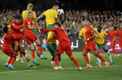 三亿体育体育直播-包含阿根廷女足势如破竹，男足遭遇连败的词条