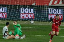 三亿体育体育app-阿尔巴尼亚队誓死血拼，全力以赴的简单介绍