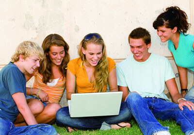 多特蒙德主场大捷，积分领先优势明显