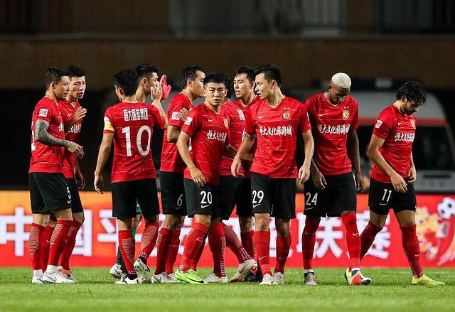 包含广州德比来袭，恒大冲击前四的词条