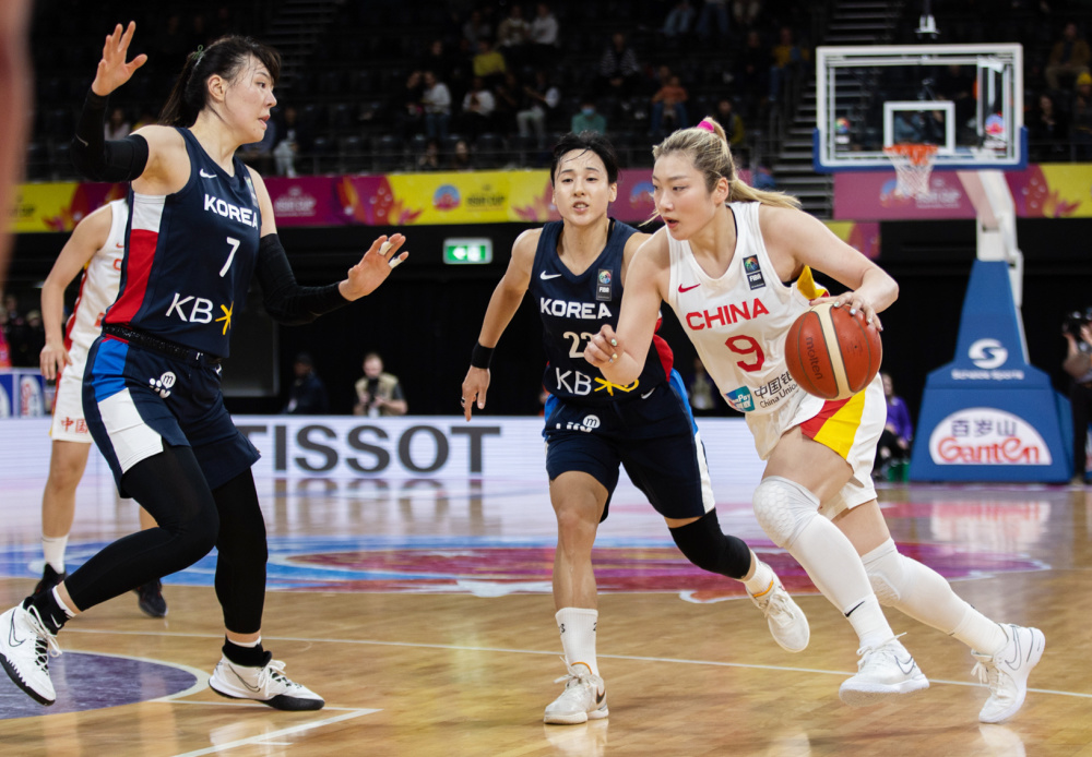 关于塞尔维亚队晋级亚洲杯篮球赛半决赛的信息