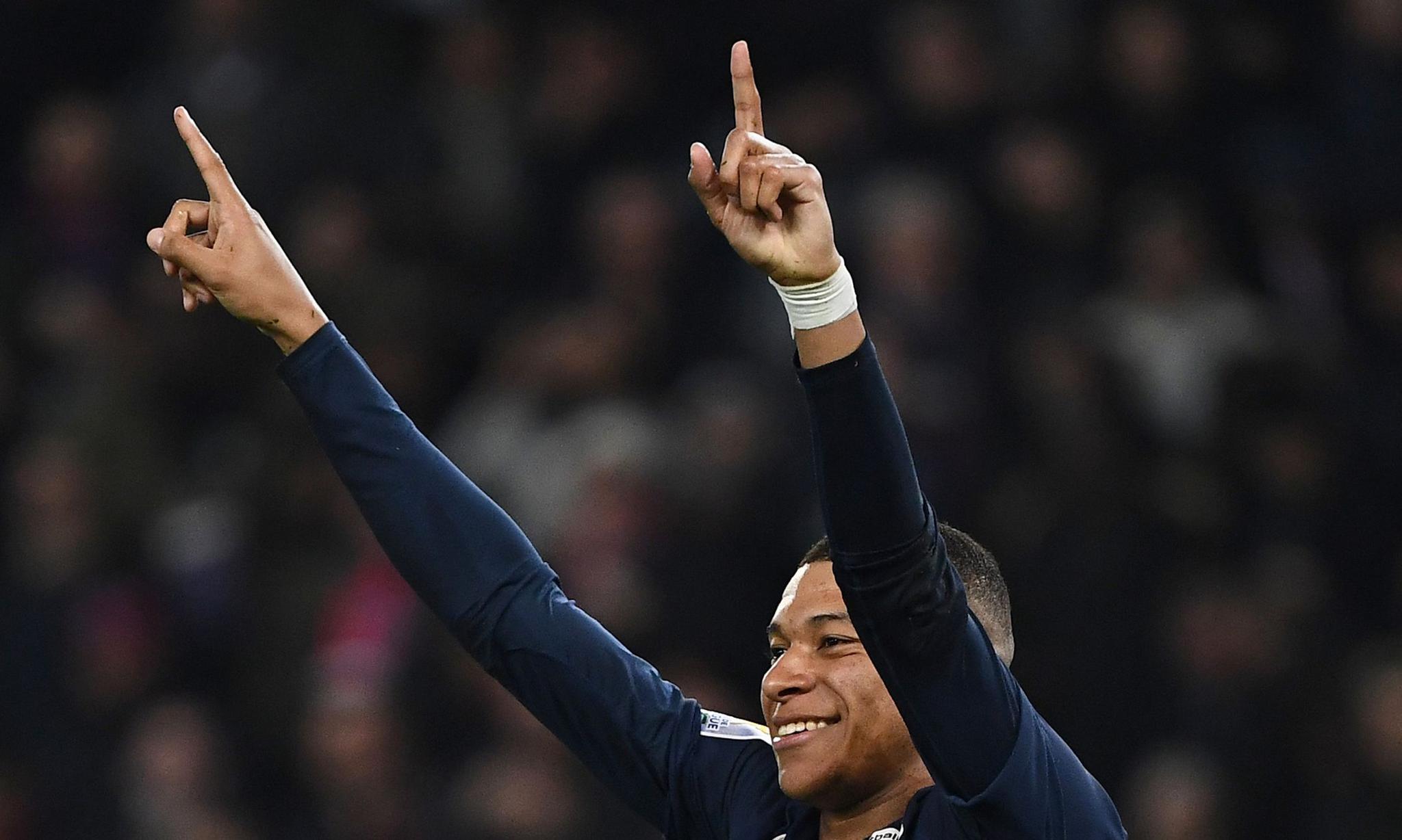 圣埃蒂安球队震撼表现，法国足球联赛受瞩目的简单介绍