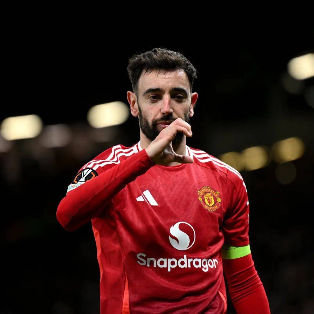 曼联宣布签下年轻天才，震惊英超联赛！