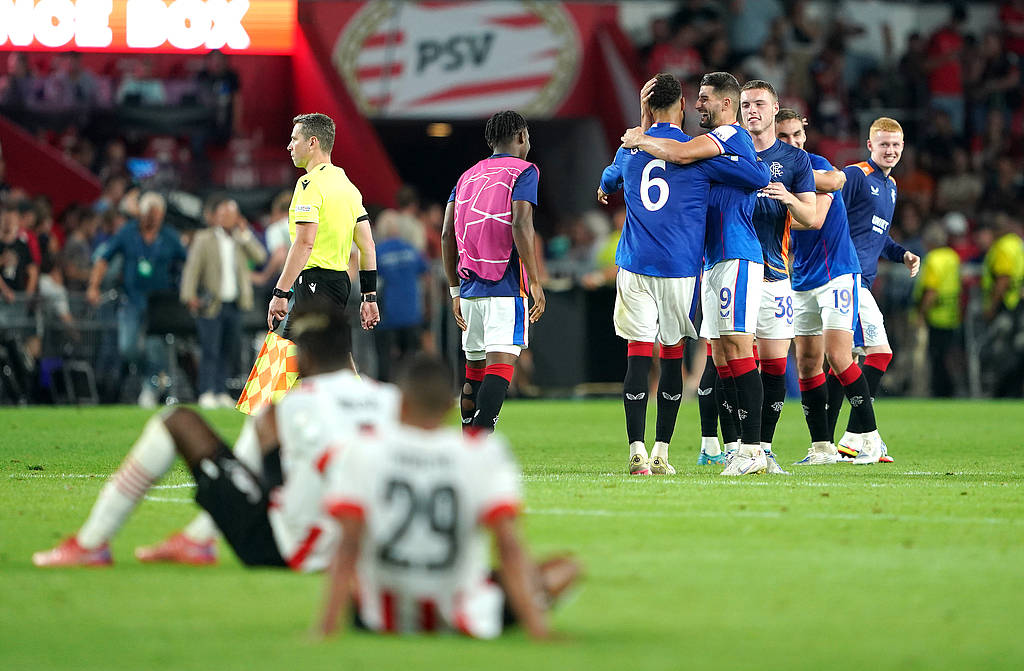 奥萨苏纳主场大捷,豪取三分的简单介绍 奥萨苏纳主场大捷,豪取三分的简单介绍