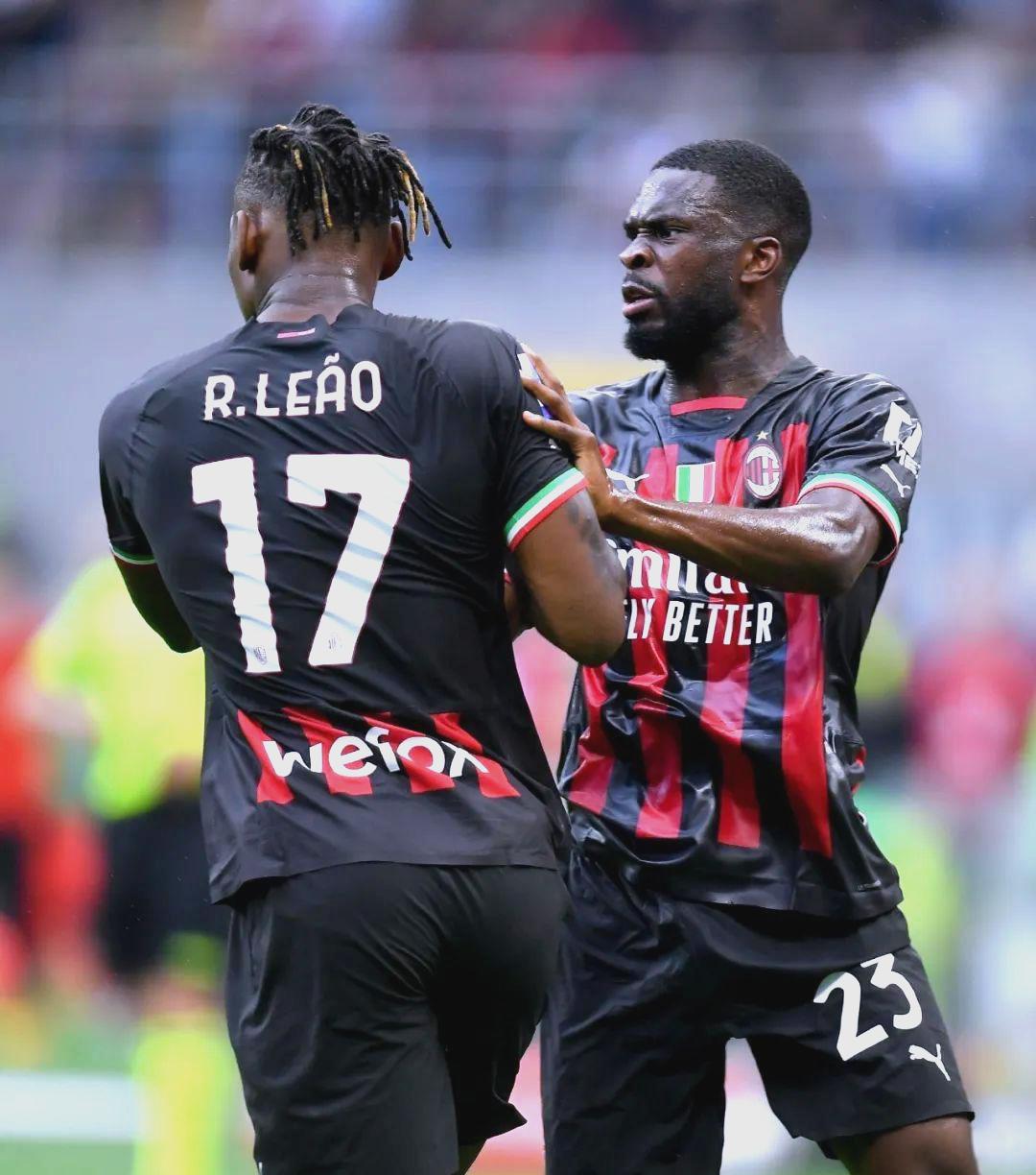 包含AC米兰再战告负，黯然离开欧冠赛场的词条