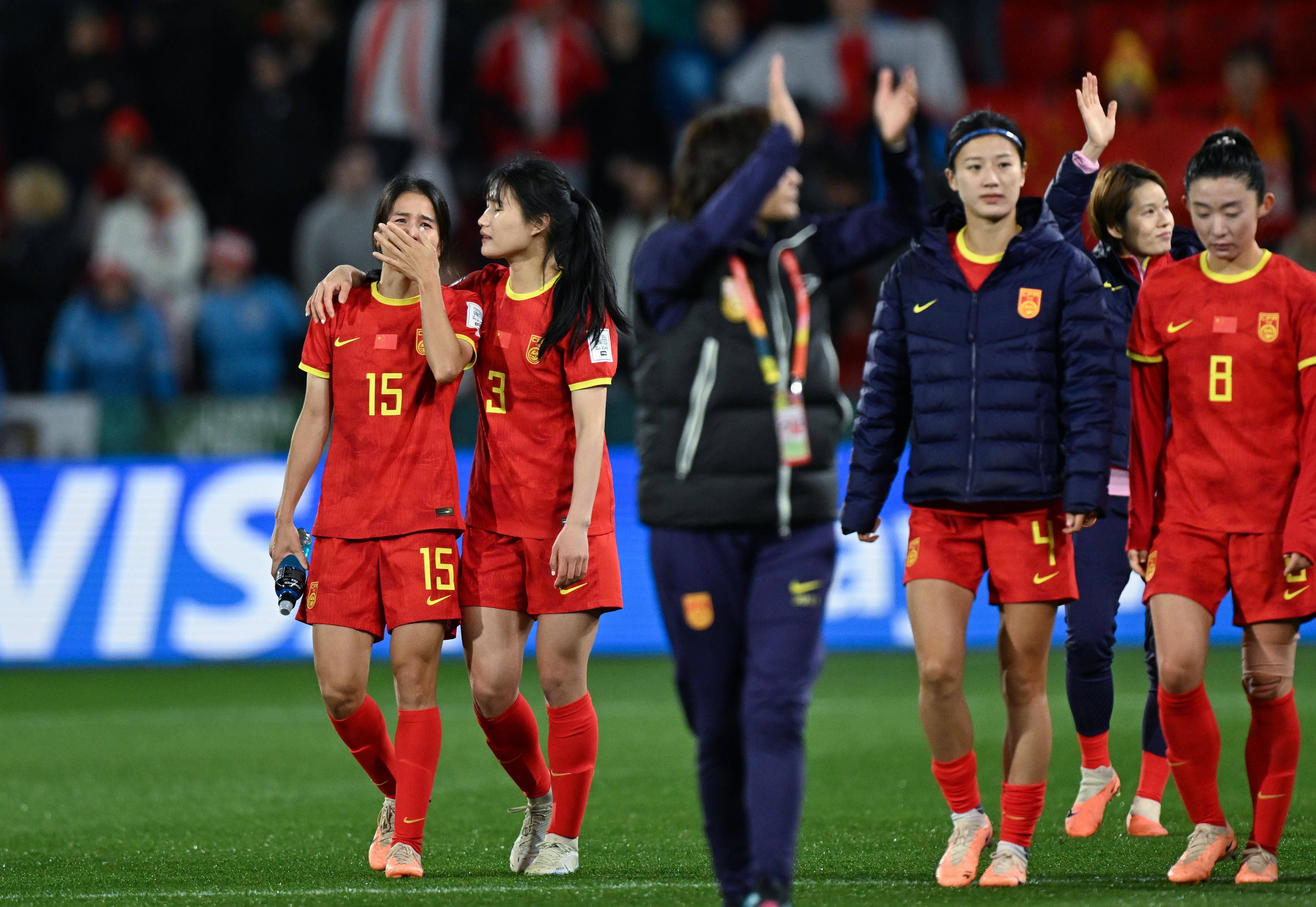 包含卡塔尔女足队在备战世界杯中做好准备的词条