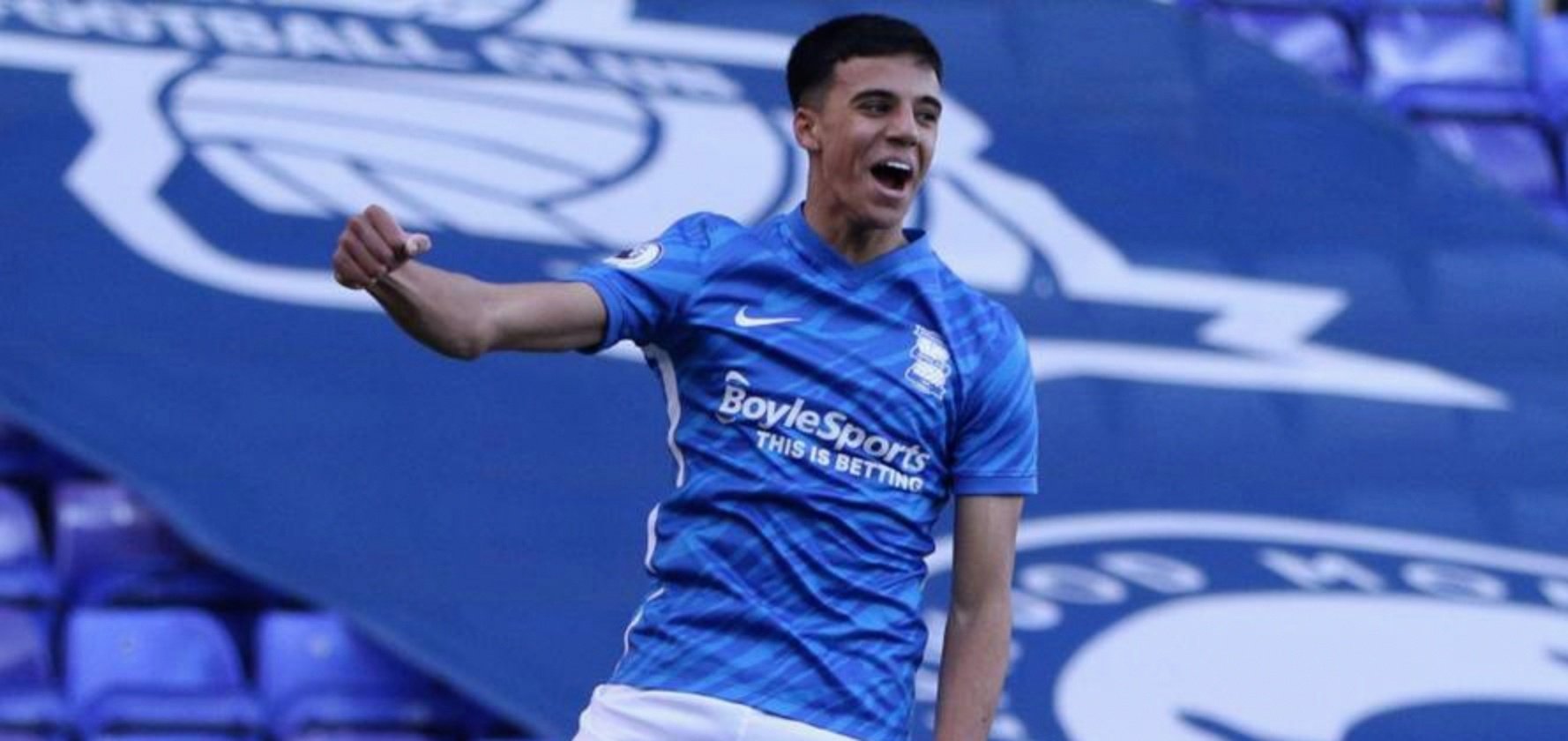 伯明翰城客场取胜跻身前列